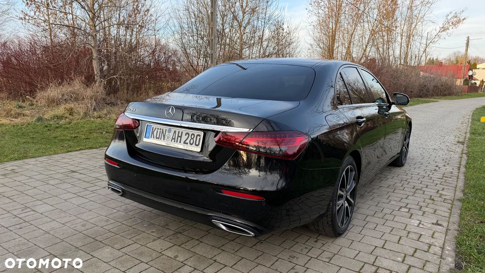 Mercedes-Benz Klasa E 220 d 9G-TRONIC - 19