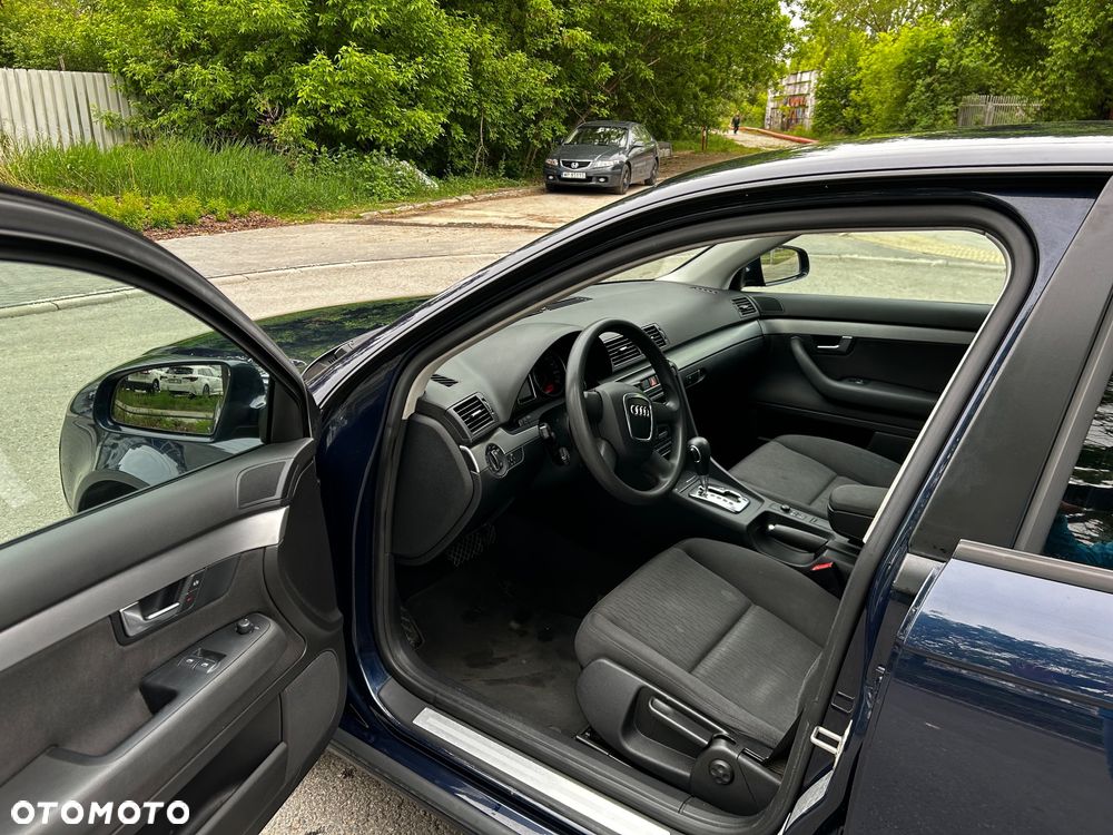 Audi A4 Limousine 2.0 TDI DPF multitronic - 9