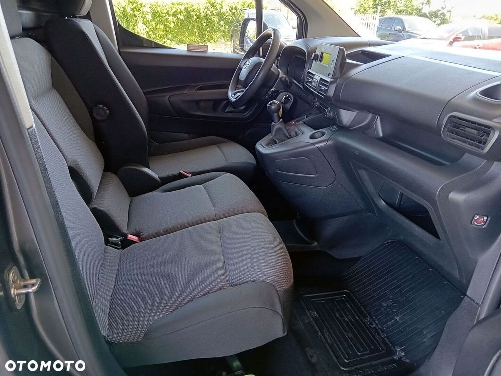 Toyota PROACE CITY - 8