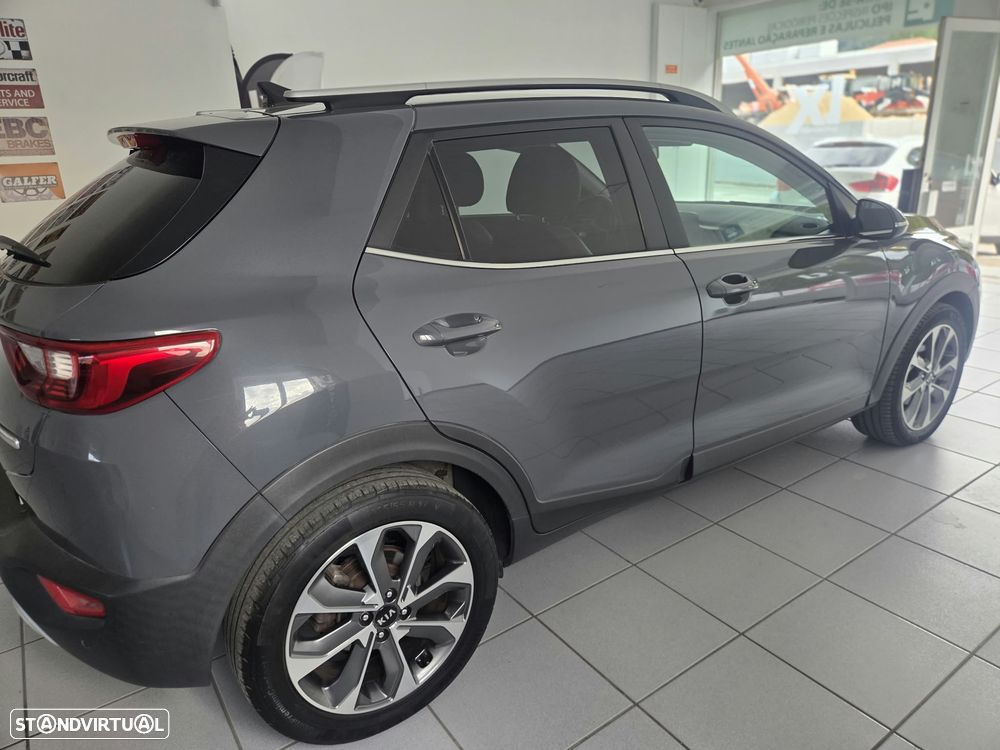 Kia Stonic 1.0 T-GDI 120 Platinum Edition - 8