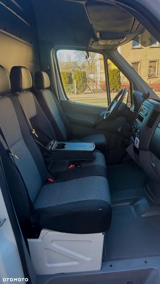 Volkswagen Crafter Maxi - 11