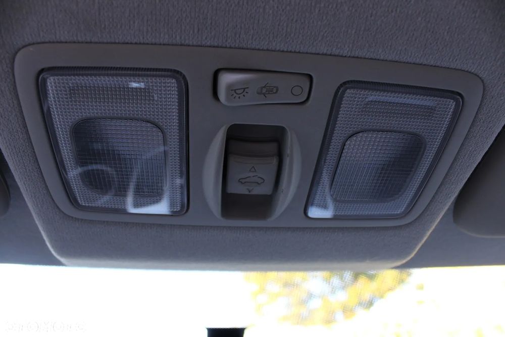 Kia Venga 1.6 CVVT Fifa World Cup Edition - 25