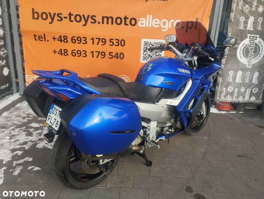 Yamaha FJR - 4