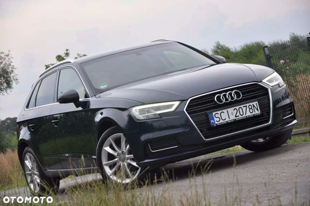Audi A3 Sportback 1.4 TFSI CoD ultra Ambiente S tronic - 2