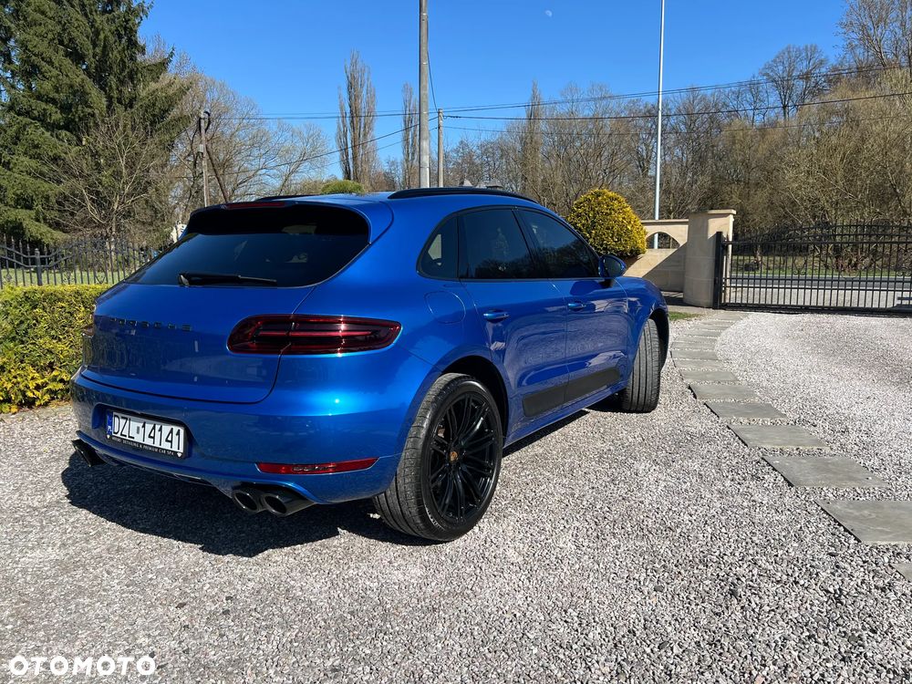 Porsche Macan - 2
