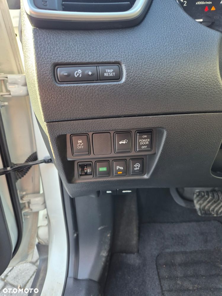 Nissan X-Trail 2.0 dCi Xtronic Tekna - 25