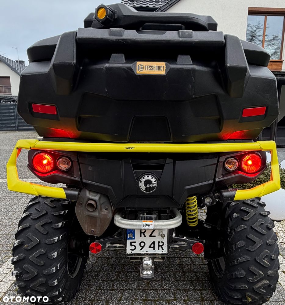 Can-Am Outlander Max - 4