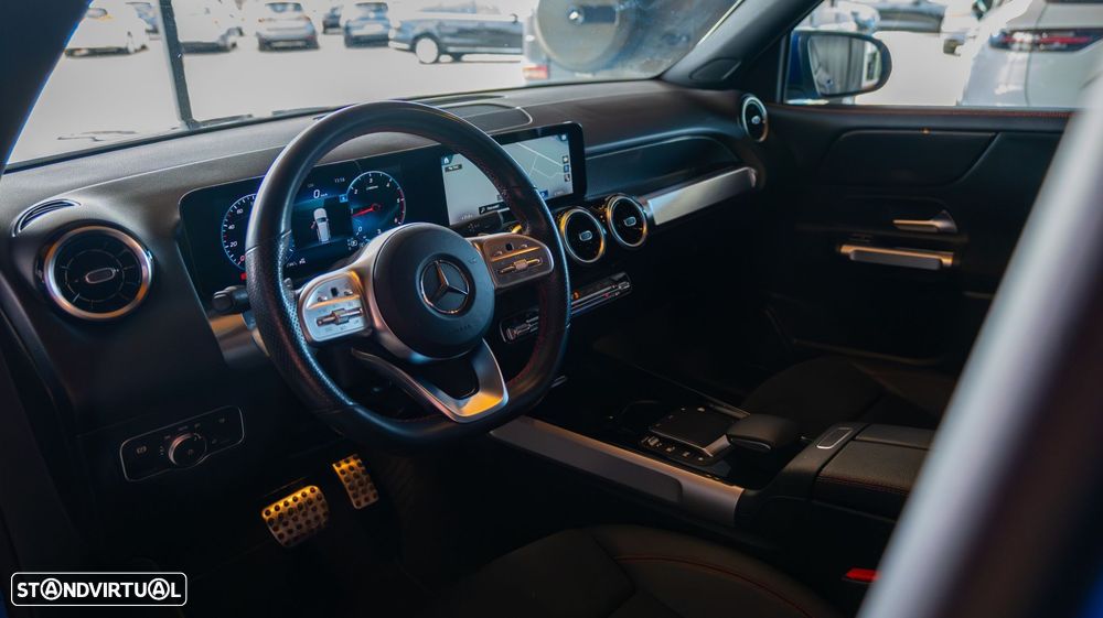 Mercedes-Benz GLB 200 d AMG Line - 12