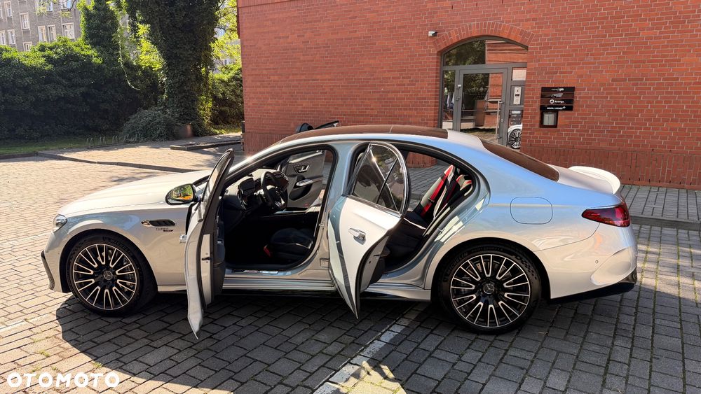 Mercedes-Benz Klasa E AMG 53 4Matic+ AMG SPEEDSHIFT TCT 9G - 9