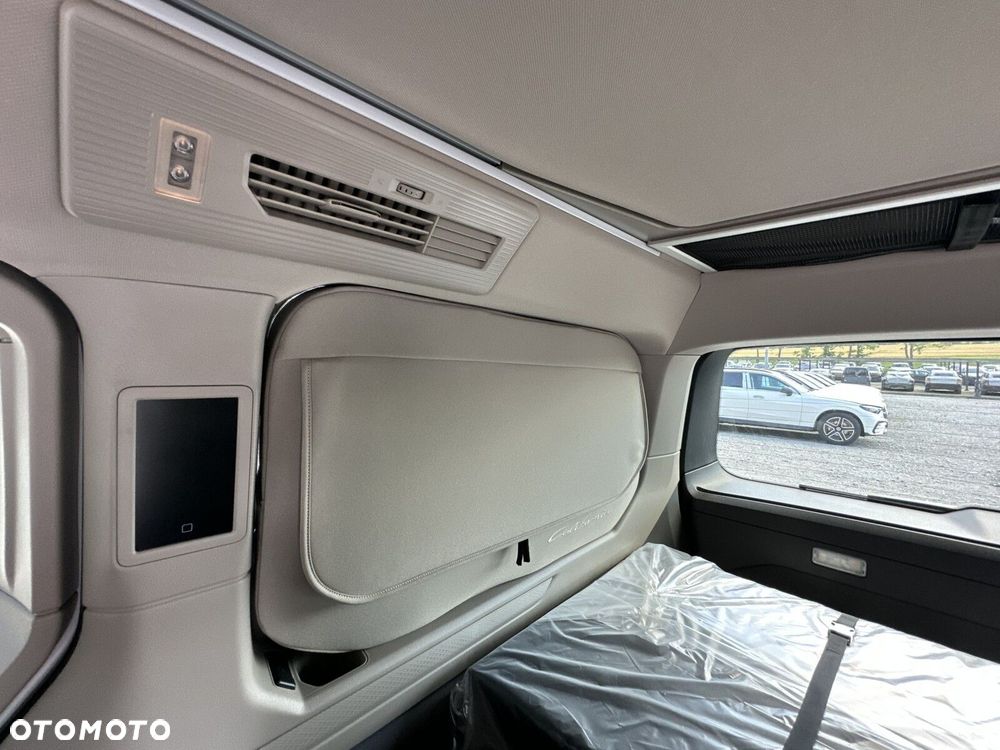Volkswagen California - 32