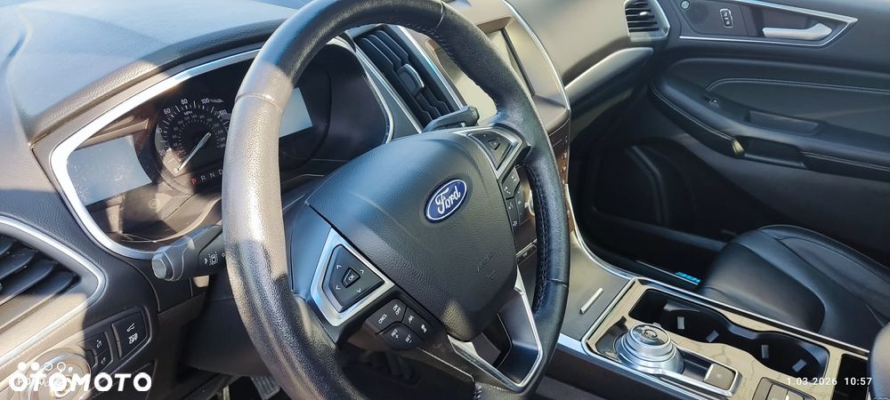 Ford Edge - 24
