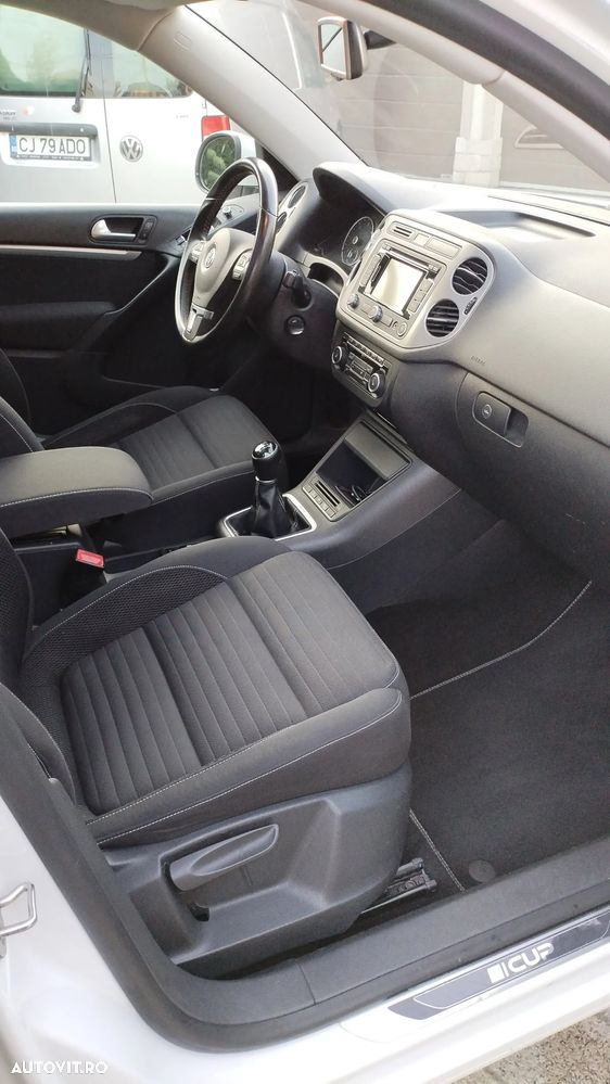 Volkswagen Tiguan 2.0 TDI 4Motion BMT Track & Style - 9