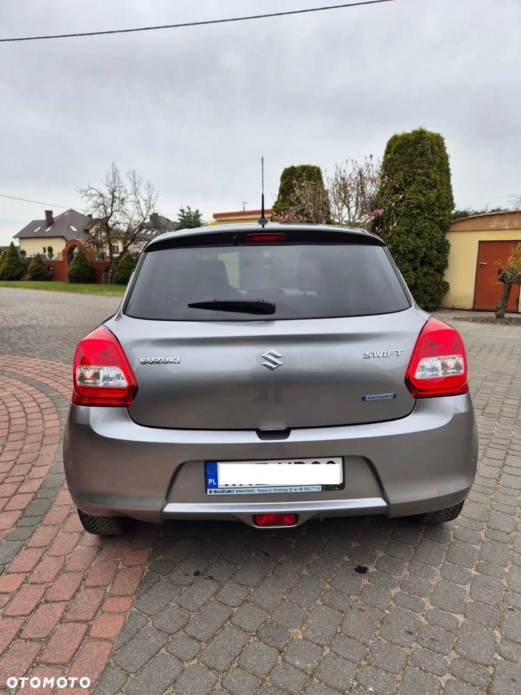 Suzuki Swift 1.2 SHVS Premium Plus - 12
