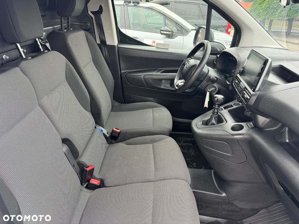 Toyota PROACE CITY - 12
