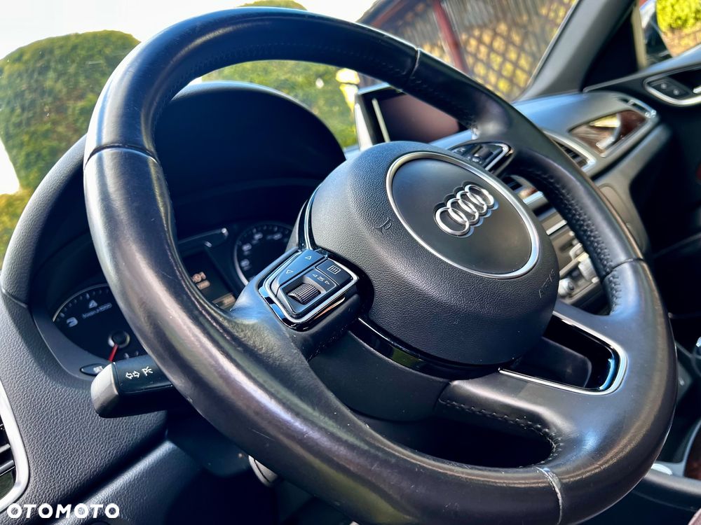 Audi Q3 - 24