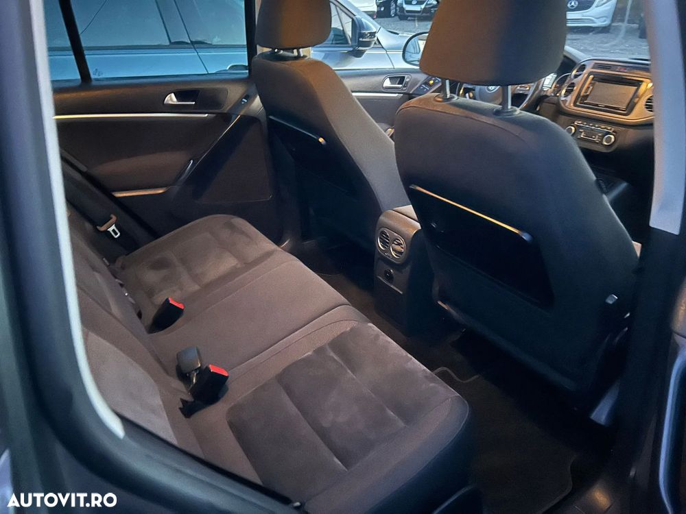 Volkswagen Tiguan - 8