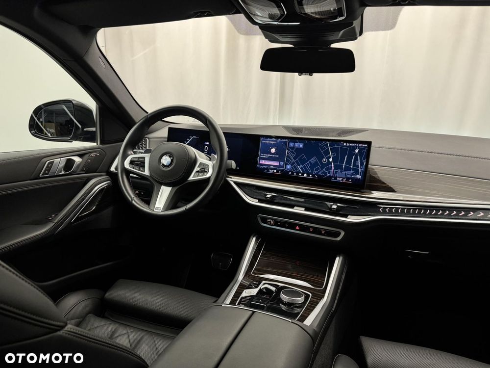 BMW X6 xDrive30d mHEV - 26