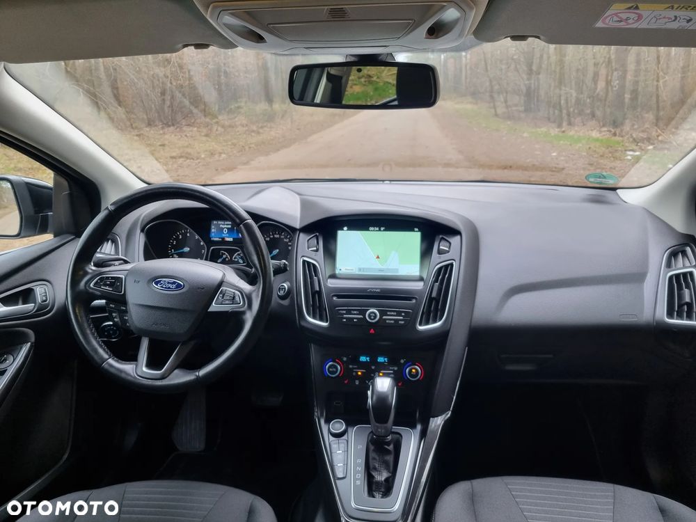 Ford Focus 1.5 EcoBoost Start-Stopp-System Business Edition - 17