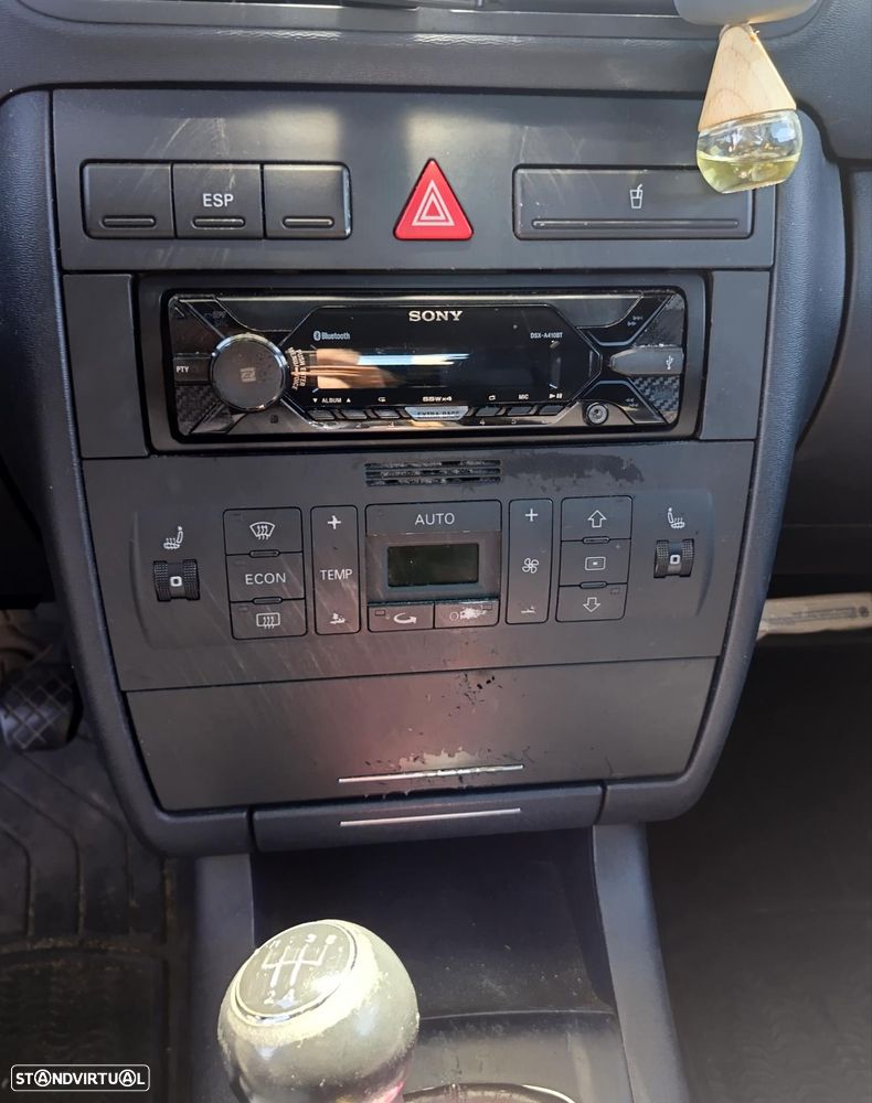 Audi A3 1.9 TDI Attraction - 4