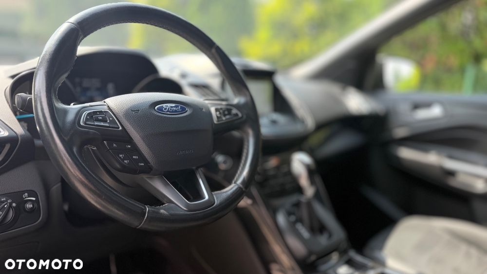 Ford Kuga 2.0 TDCi 4x4 ST-Line - 9