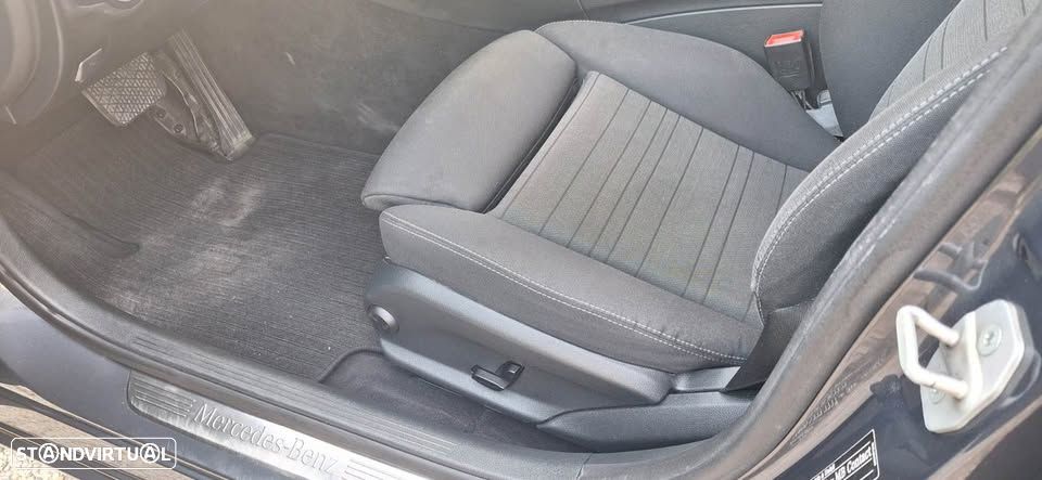 Mercedes-Benz C 220 Station CDI DPF Auto BlueEFFICIENCY Avantgarde - 7