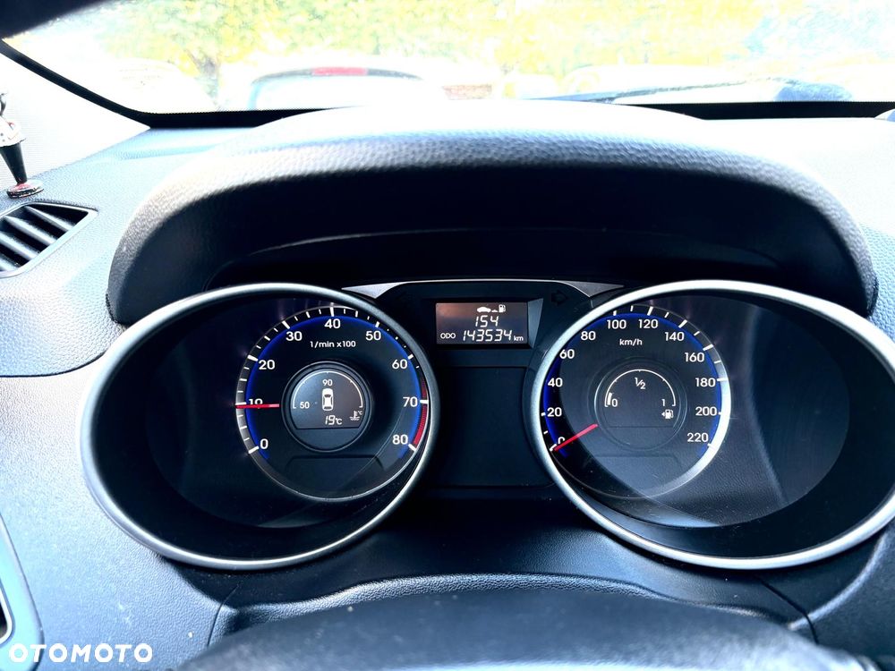 Hyundai ix35 1.6 2WD Fifa World Cup Edition - 2