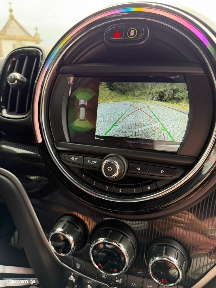 MINI Countryman Cooper D Classic Auto - 24