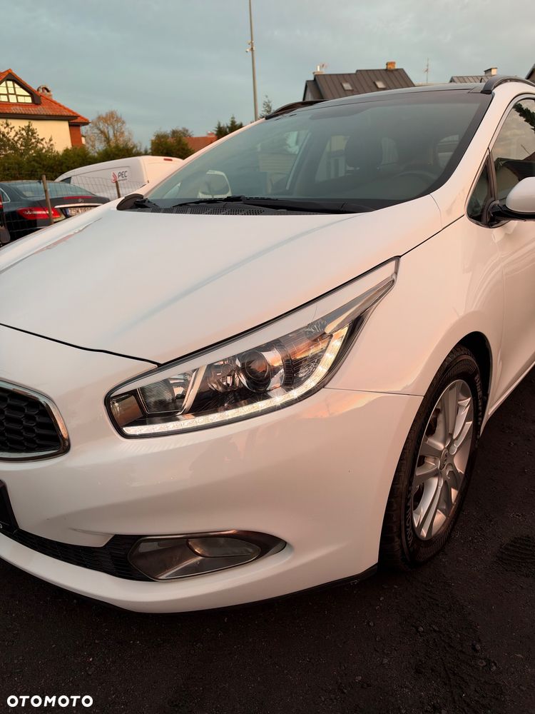 Kia Ceed 1.6 GDI Business Line - 10