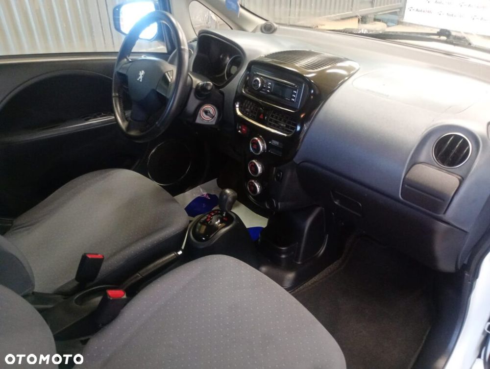 Peugeot iOn Standard - 7