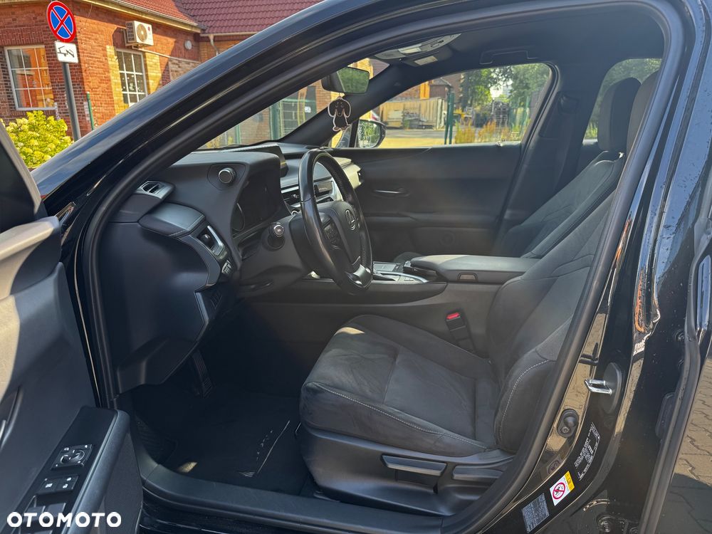 Lexus UX 250h GPF Prestige 2WD - 21