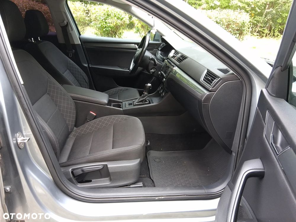 Skoda Superb 1.6 TDI Active DSG - 7