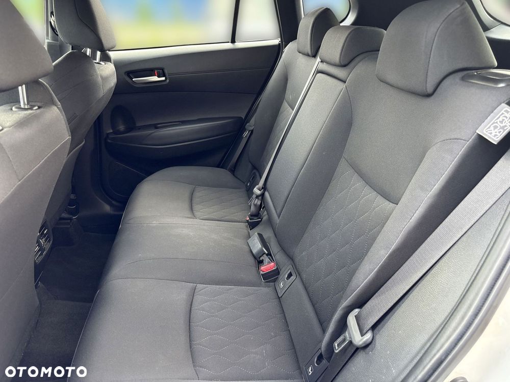 Toyota Corolla Cross 2.0 Hybrid Style AWD - 16