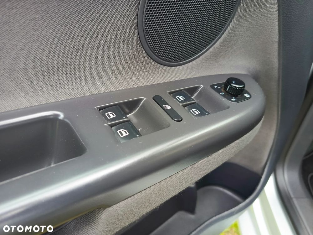 Volkswagen Golf Plus 1.4 United - 36