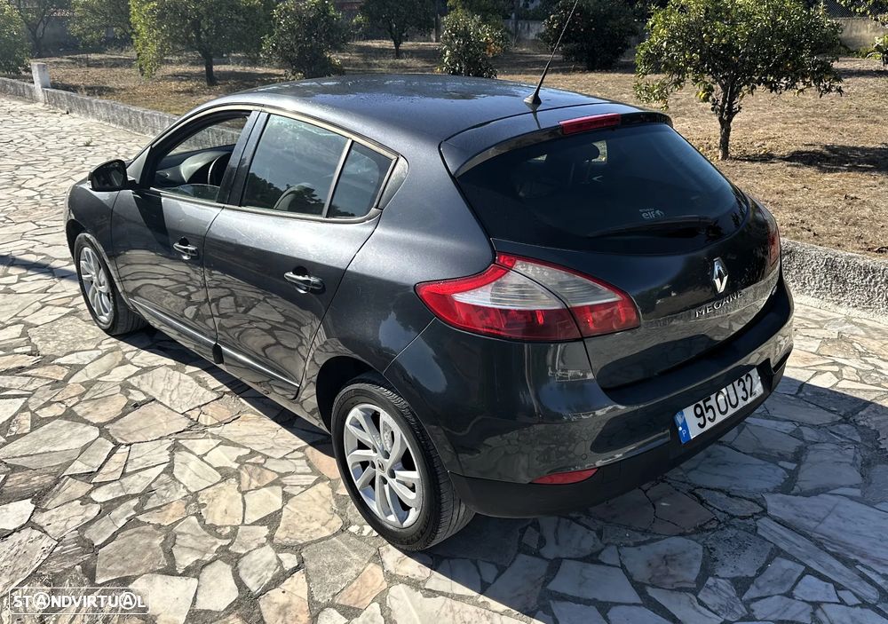 Renault Mégane 1.5 dCi Comfort SS - 4