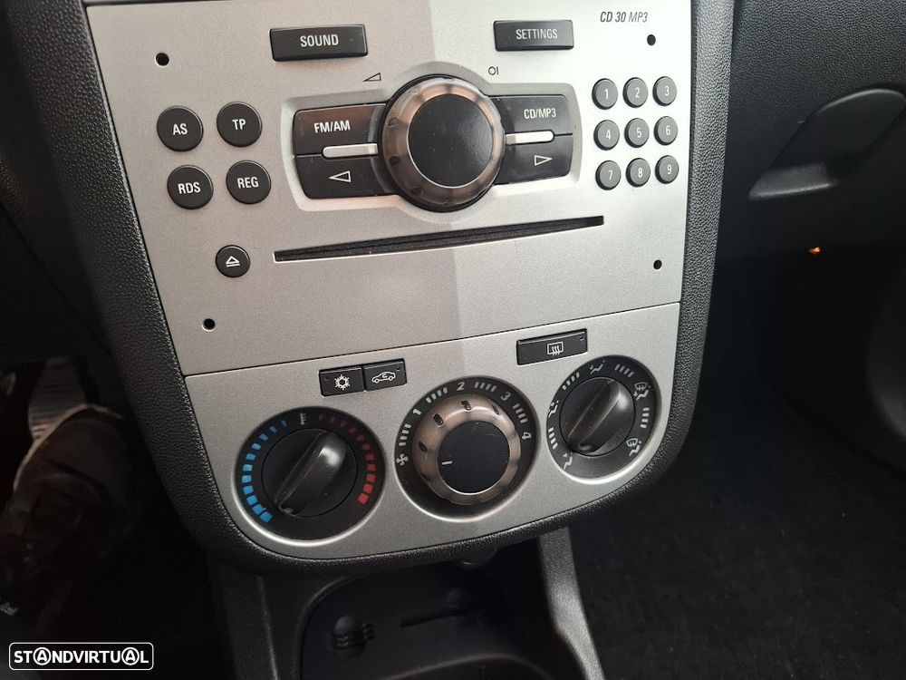 Opel Corsa D 1.3 CDTI - 13