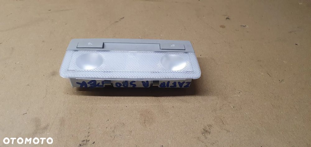 Lampka podsufitki oświetlenie kabiny Opel Zafira C 22774329 - 2