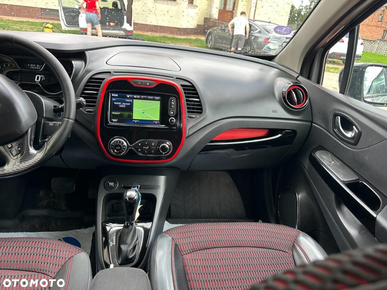 Renault Captur 1.2 TCe Helly Hansen EDC - 22