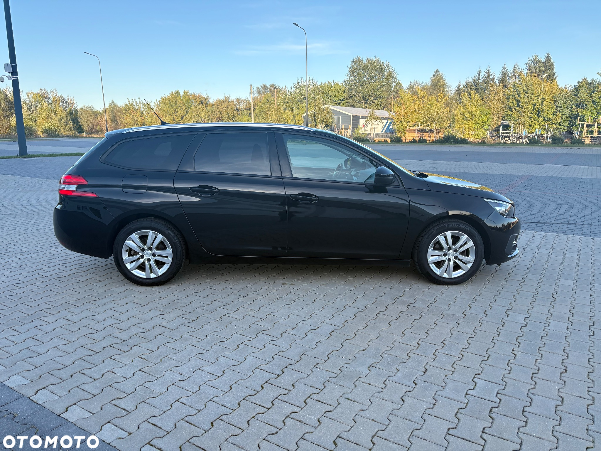 Peugeot 308 1.6 BlueHDi Business Line S&S - 6