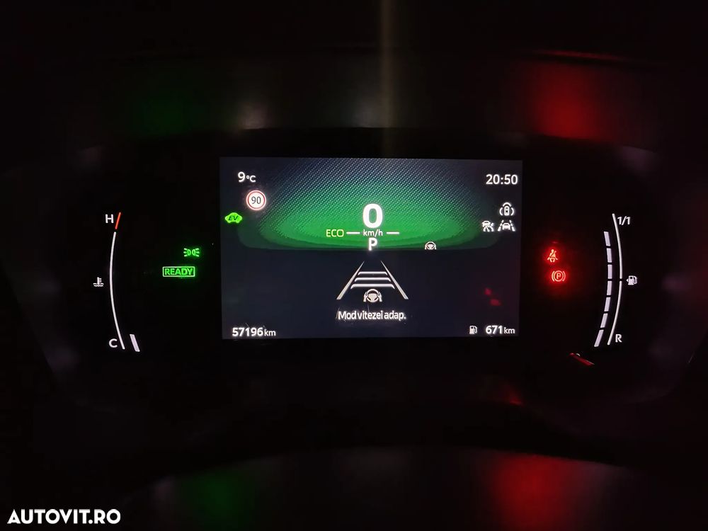 Toyota Corolla 1.8 HSD Eco - 12