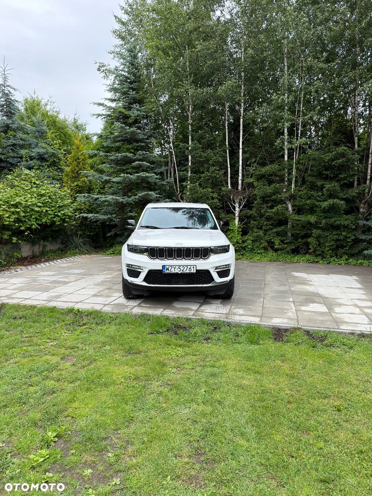 Jeep Grand Cherokee - 4