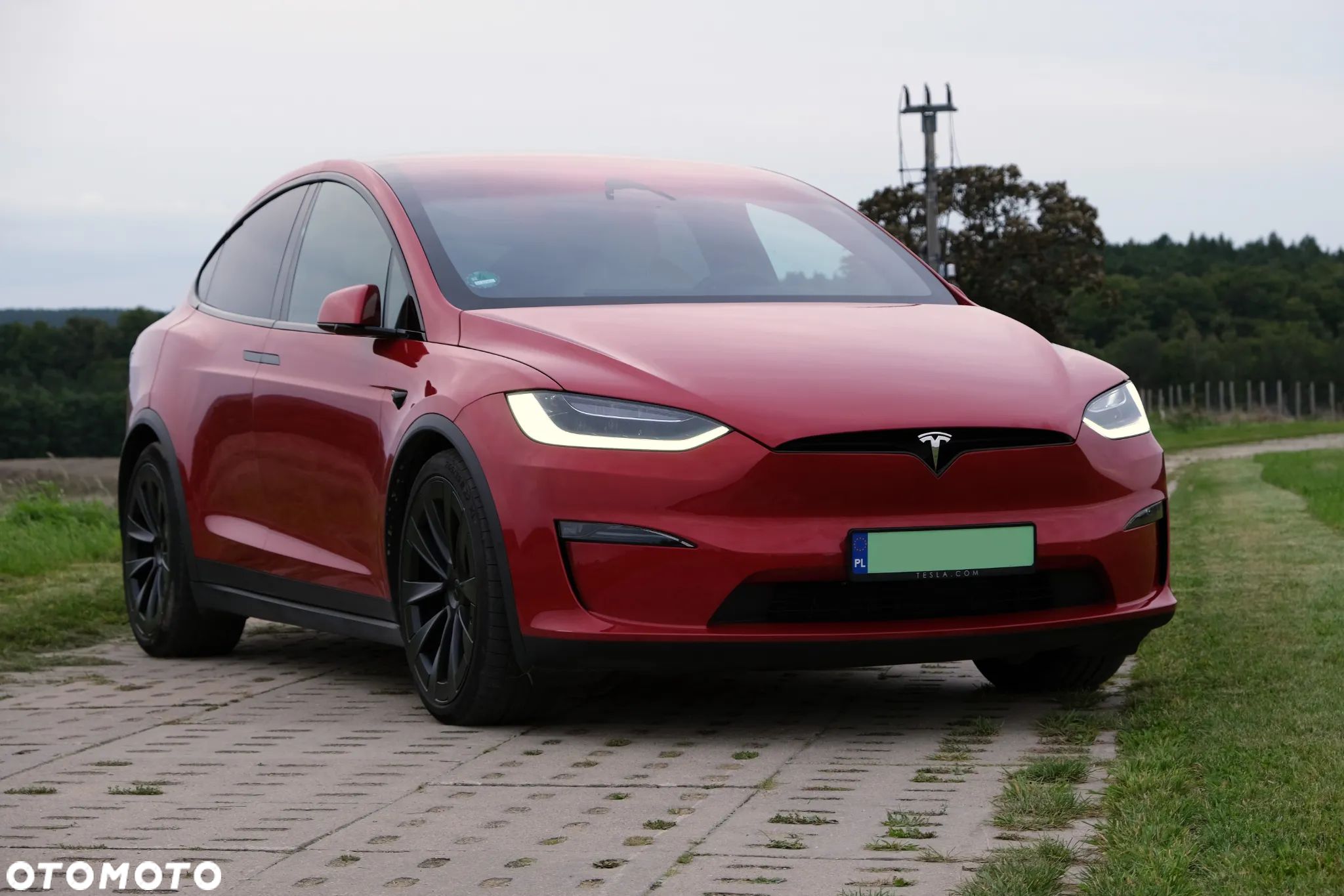 Tesla Model X Plaid - 1