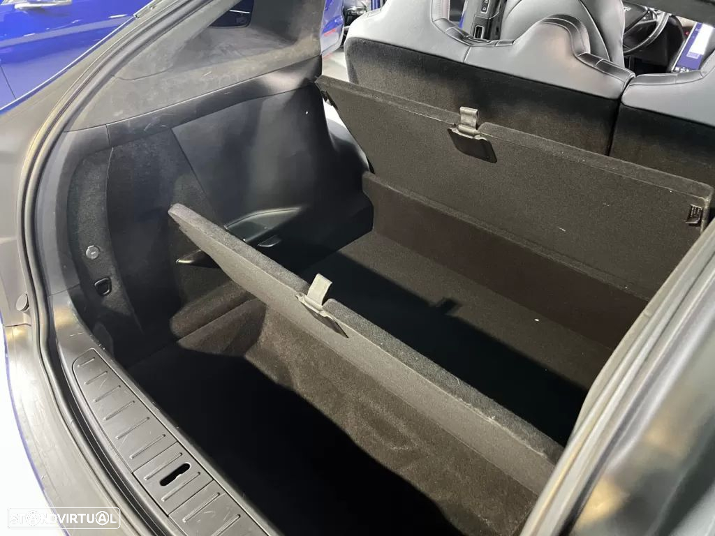 Tesla Model X 100 kWh Long Range AWD - 45