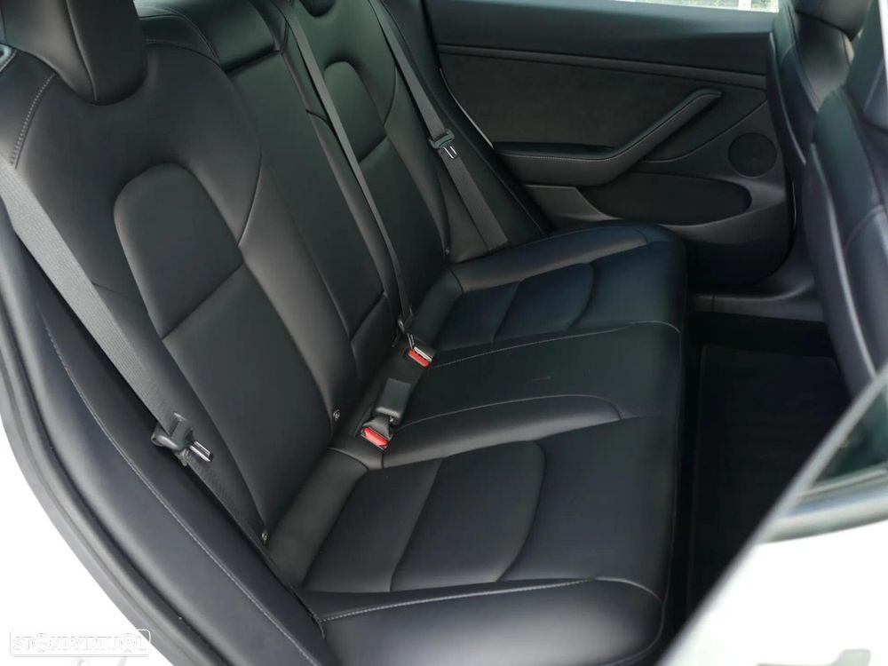 Tesla Model 3 Long Range Tração Integral - 31