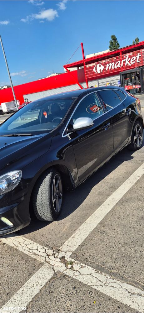 Volvo V40 D2 94g Rdesign - 1
