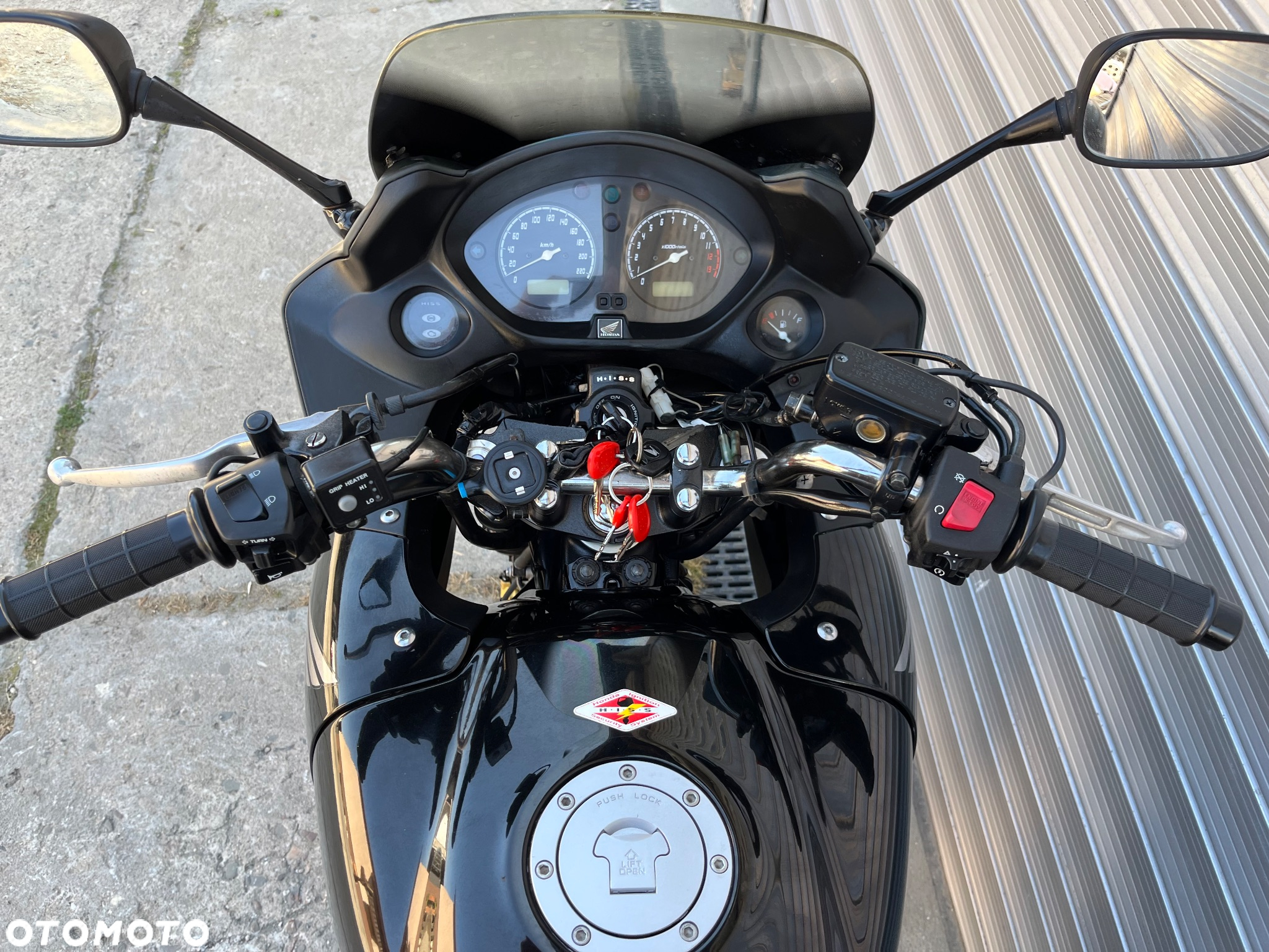 Honda CBF - 15