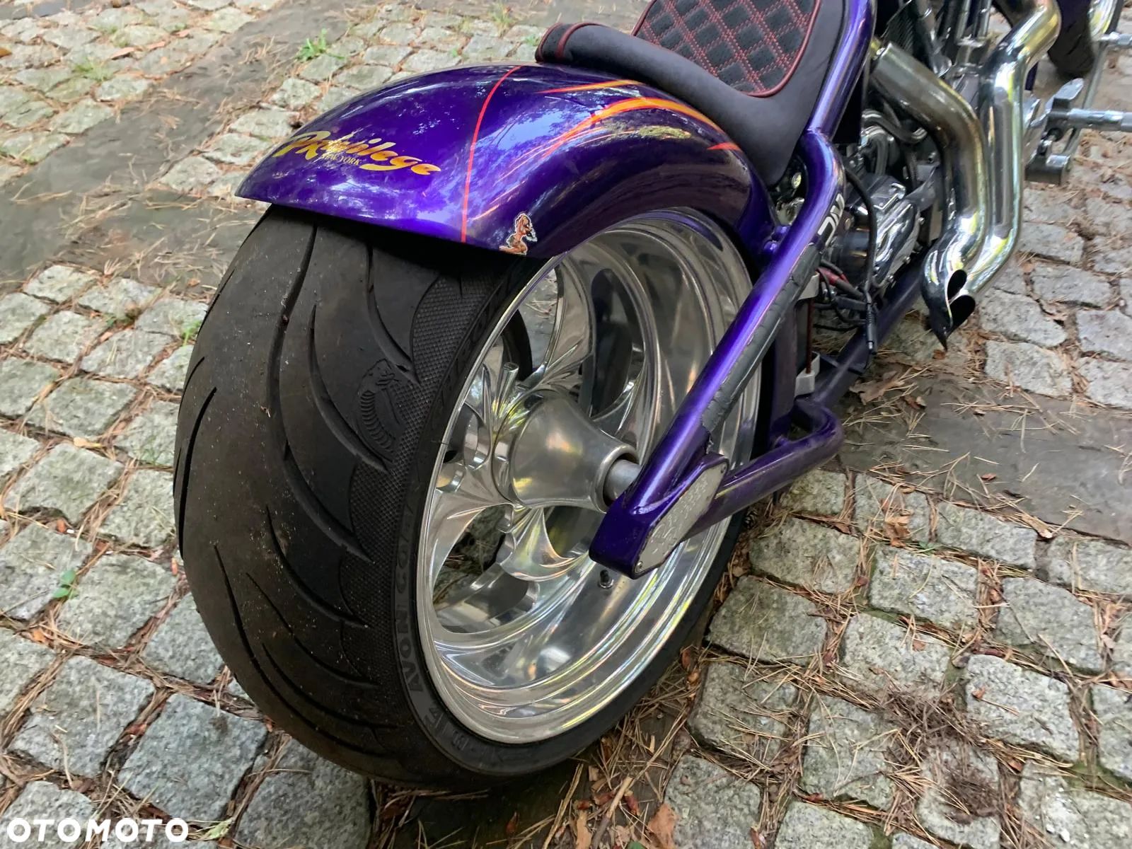 Harley-Davidson Custom Low Rider - 1