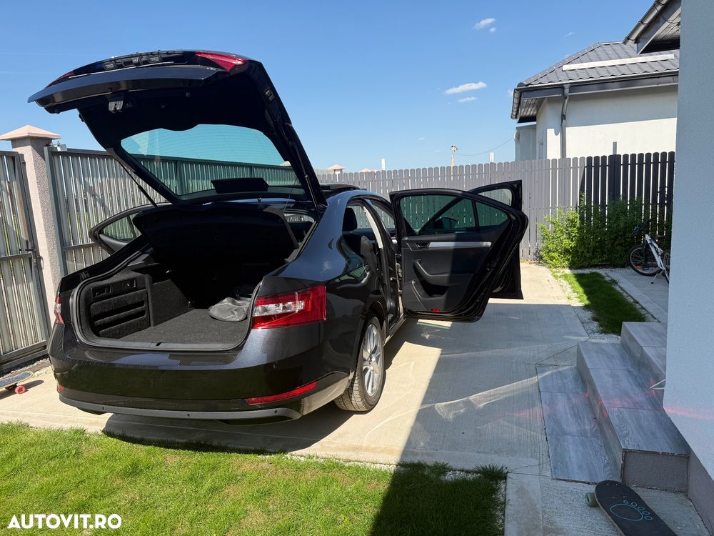 Skoda Superb - 8