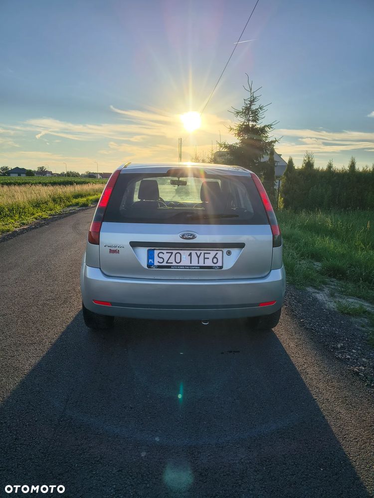 Ford Fiesta 1.3 Gold X - 9