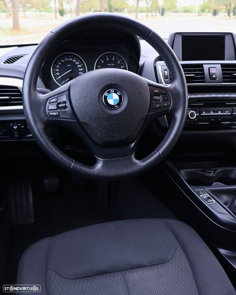 BMW 116 i - 19