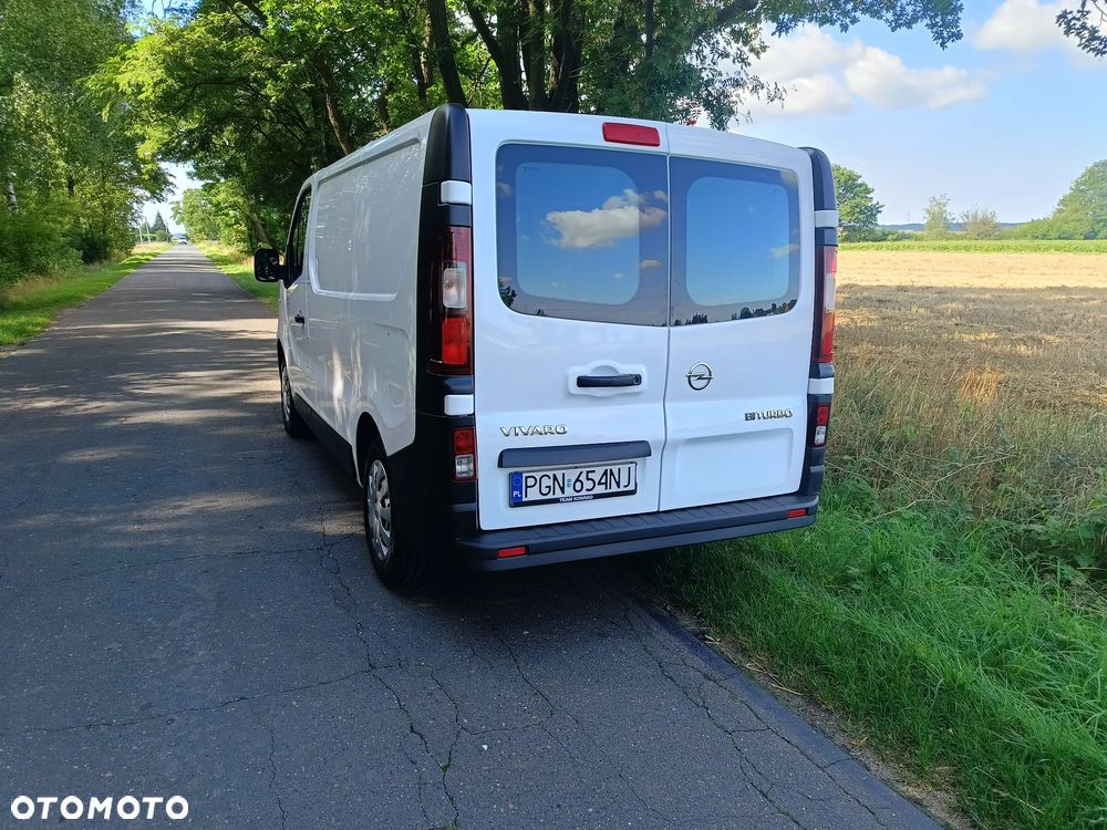Opel Vivaro - 29